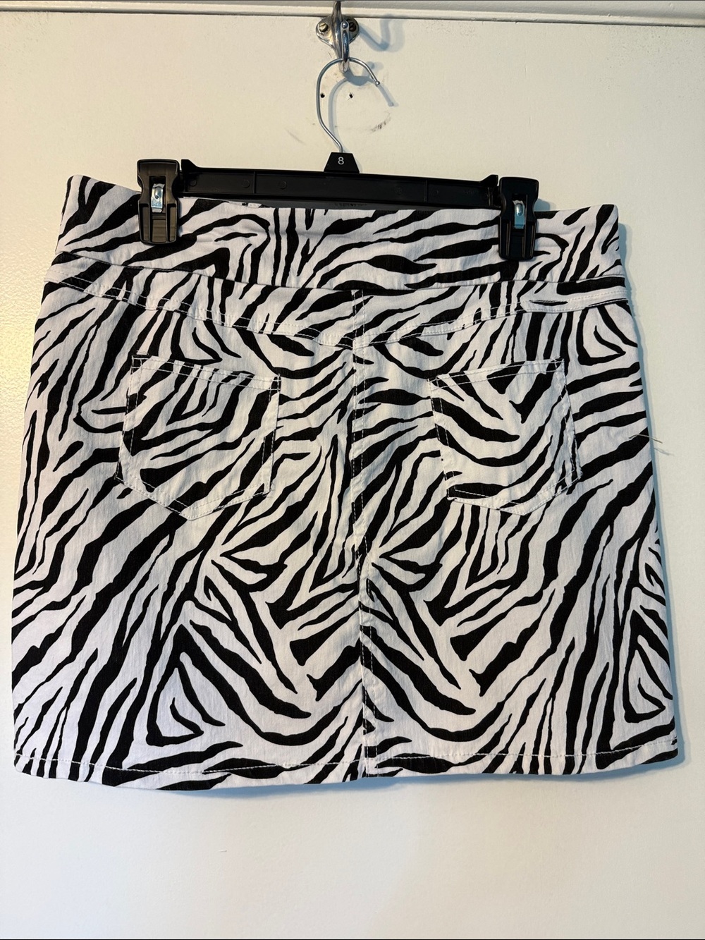 Attyre Zebra Print Skort- Black & White - Picture 2 of 5